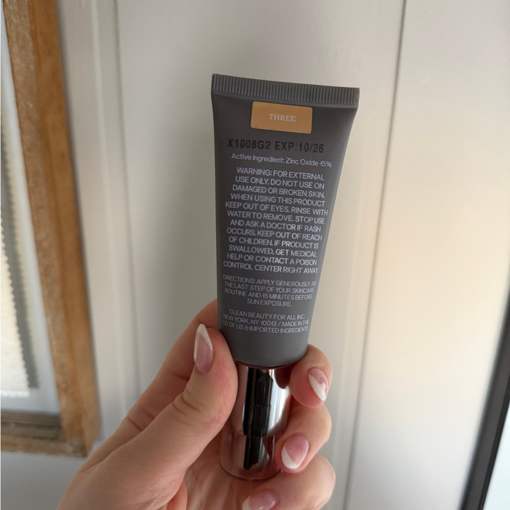 Saie Slip Tint Shade/Color Three - Picture 2 of 2